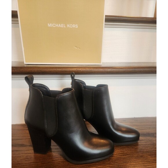 Michael Kors Shoes - NIB-Michael Kors Evaline Heeled Booties Black Leather Ankle Boots Block Heel - 7